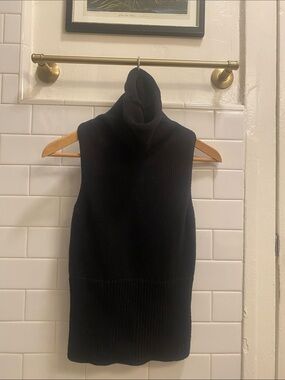 INTERMIX Sleeveless Cotton & Silk Black Knit Turtleneck Sweater Vest